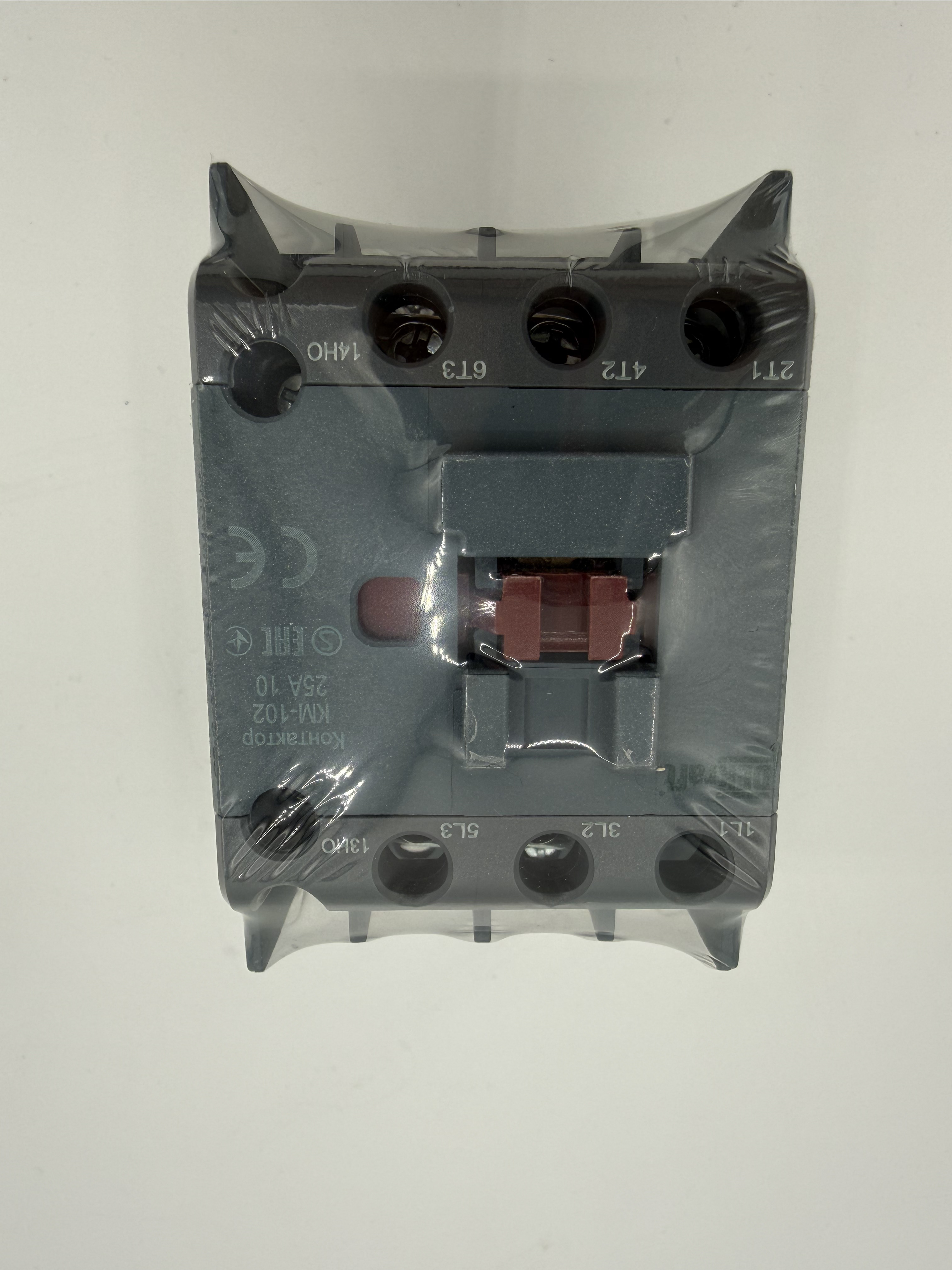 Контактор DEKraft КМ102-025А-230-10 25А, 230В, 1НО